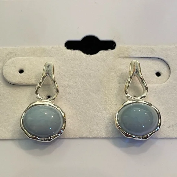 Grace & Heart Skylight Earrings - Picture 2 of 7